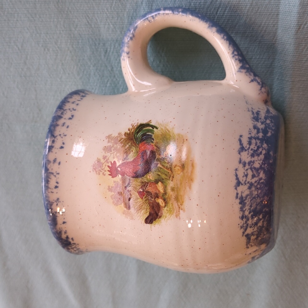 Chicken design sponged ceramic mug
